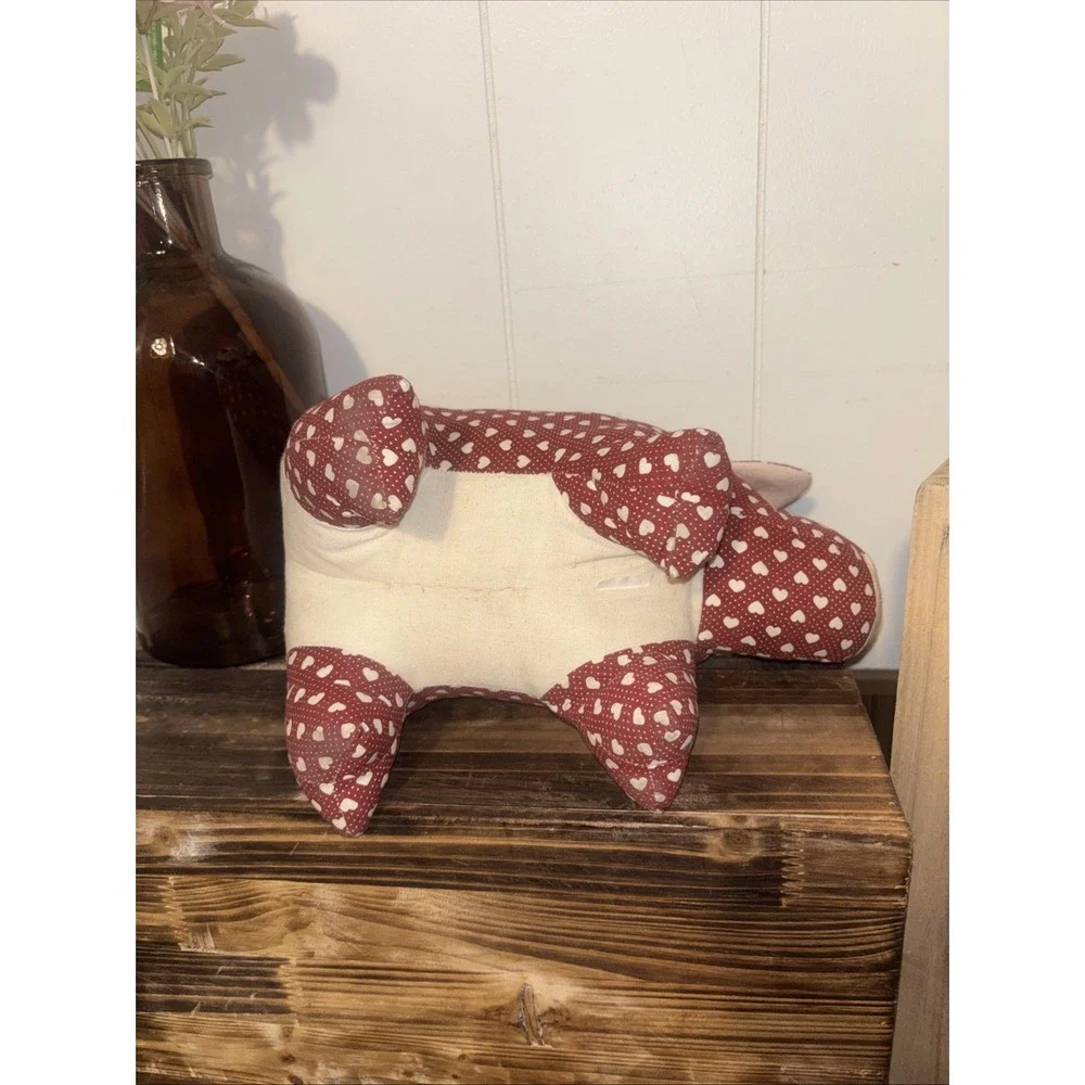 Quilted Piglet Burgundy With Pink Hearts Pillow/plush 11x7.5